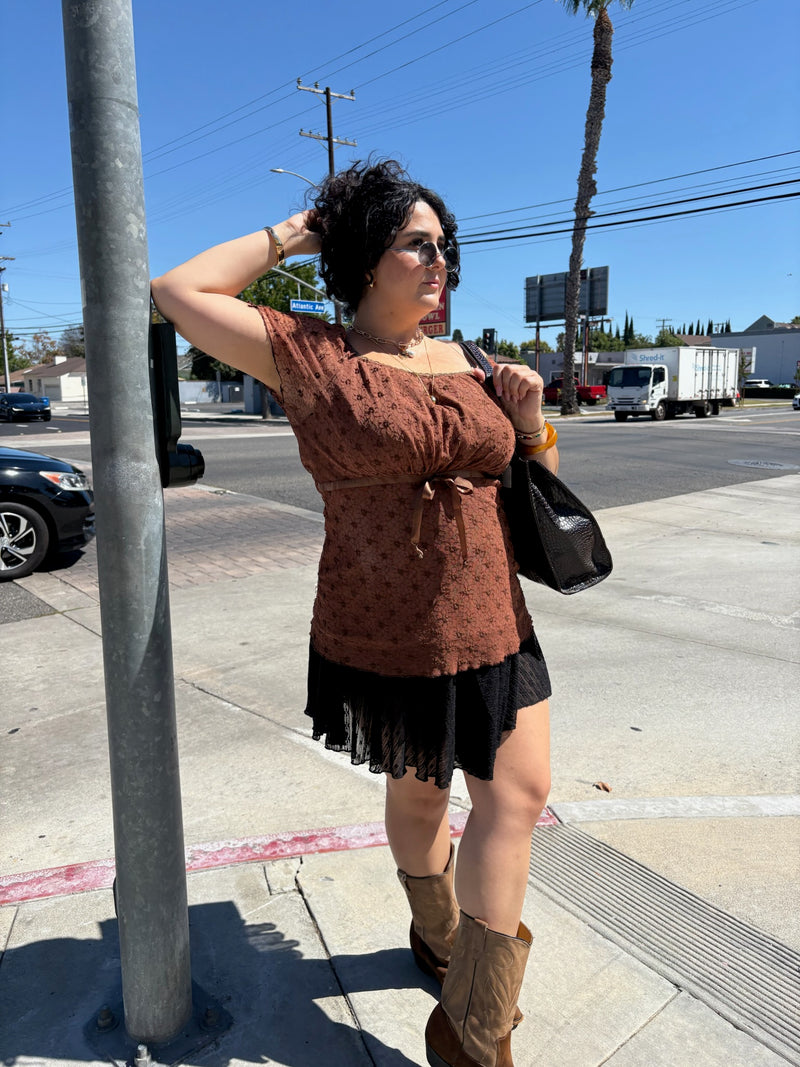 Plus Size Lace Mini Skort