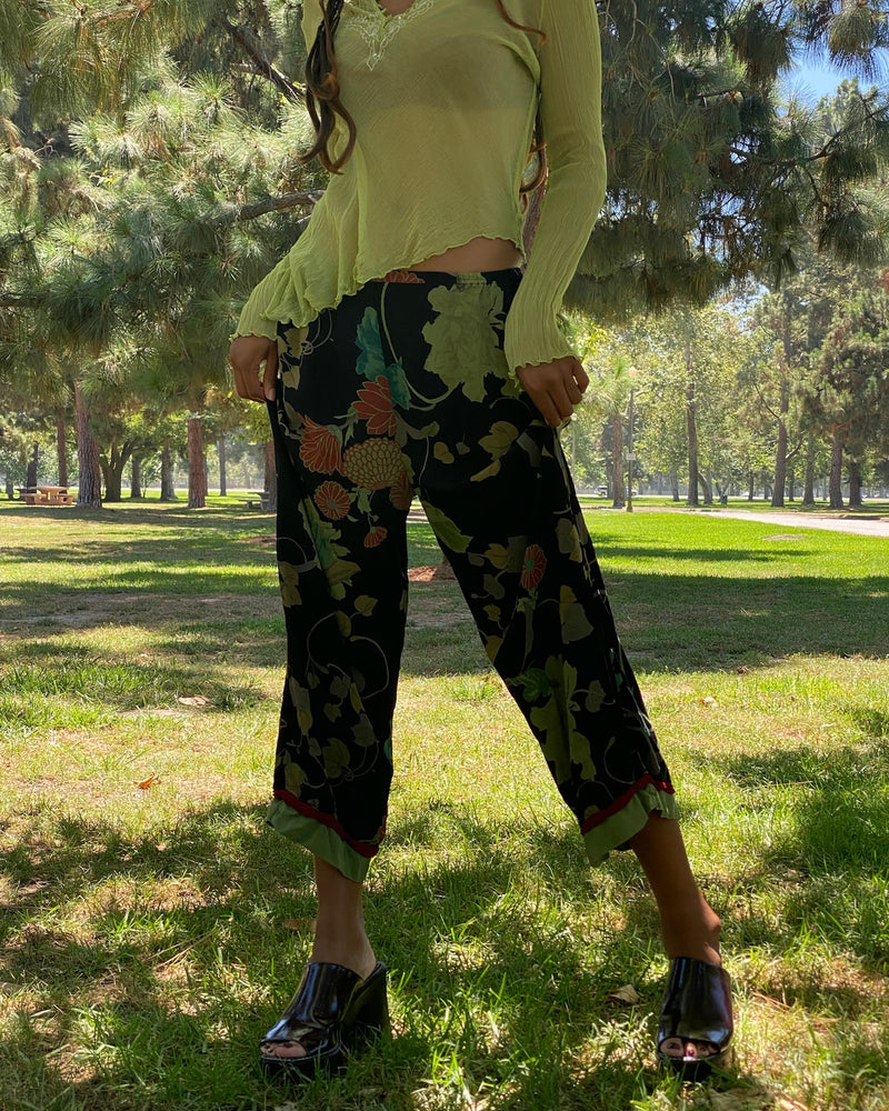 Vintage Floral Cropped Pants