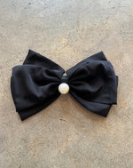 Pearl Bow Clip