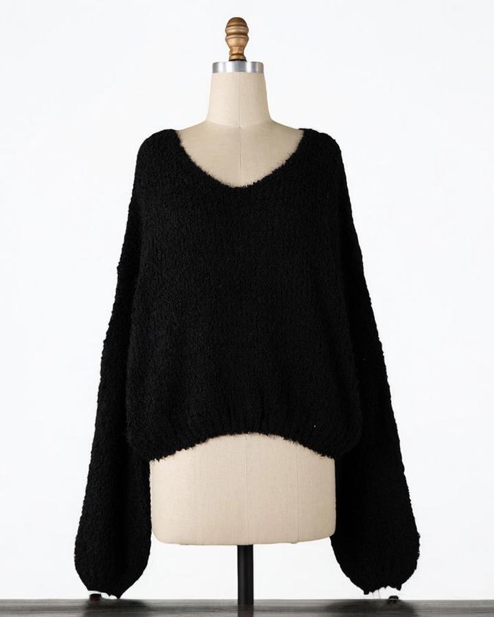 ぶたまん様　Fluffy V-neck Knit ブラック ぶたまん様Fluffy V-neck Knit ブラック