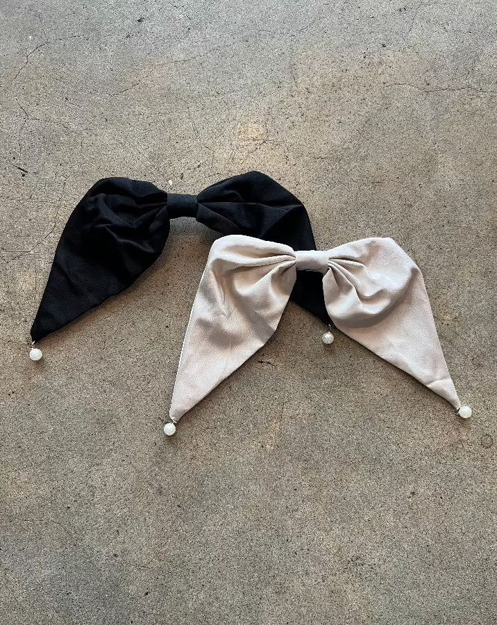 Double Pearl Bow Clip