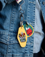 3P4 x Peanuts® - Snoopy Daisy Garden Key Tag