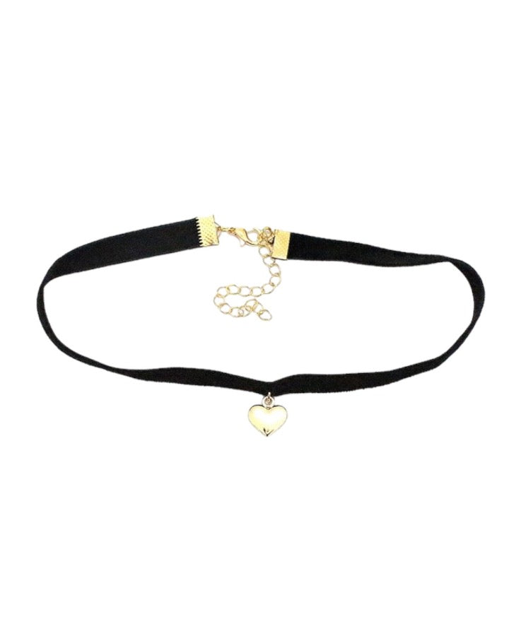Velvet Heart Choker