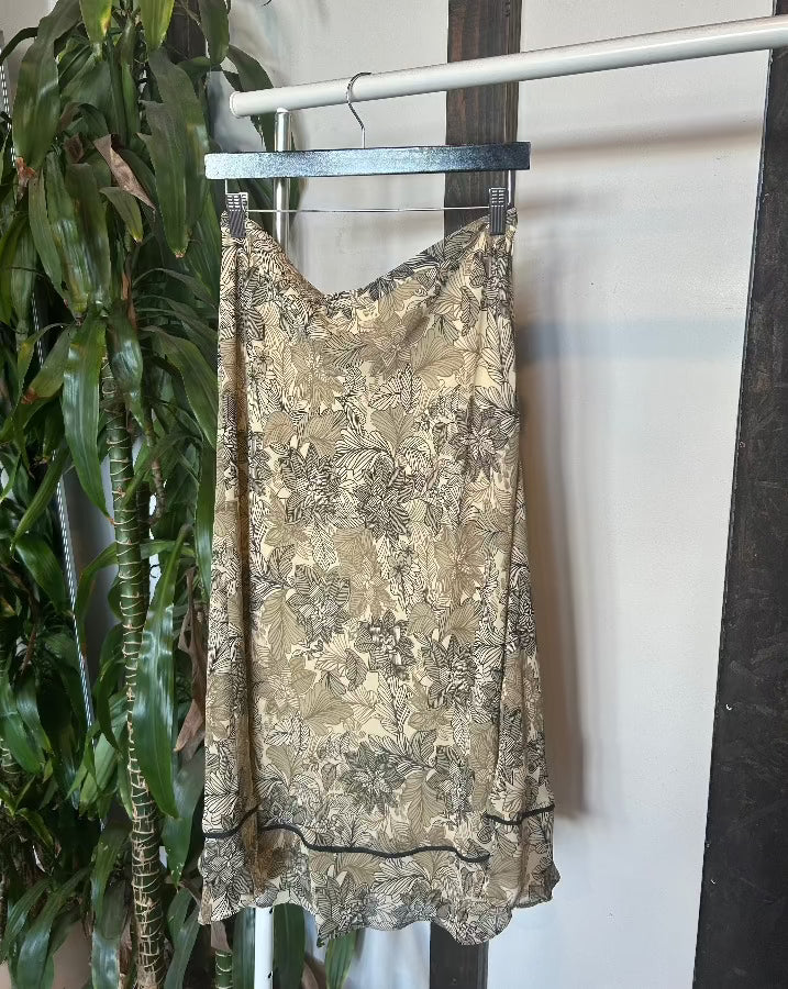 Vintage Sage Green Floral Midi Skirt