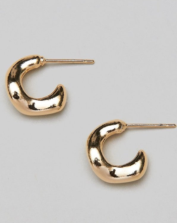 Gold Uma Hoop Earrings