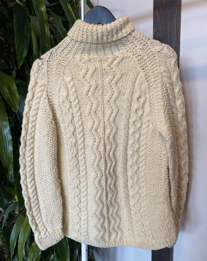 Vintage Ivory Cable Knit Turtleneck