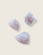 Rose quartz rough stones