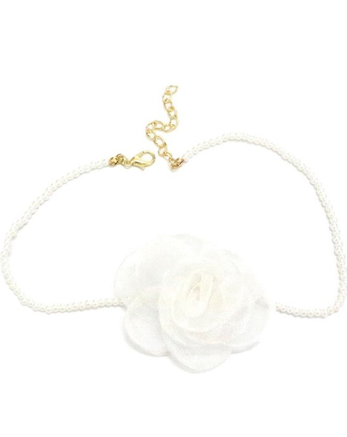 White Pearl Flower Choker